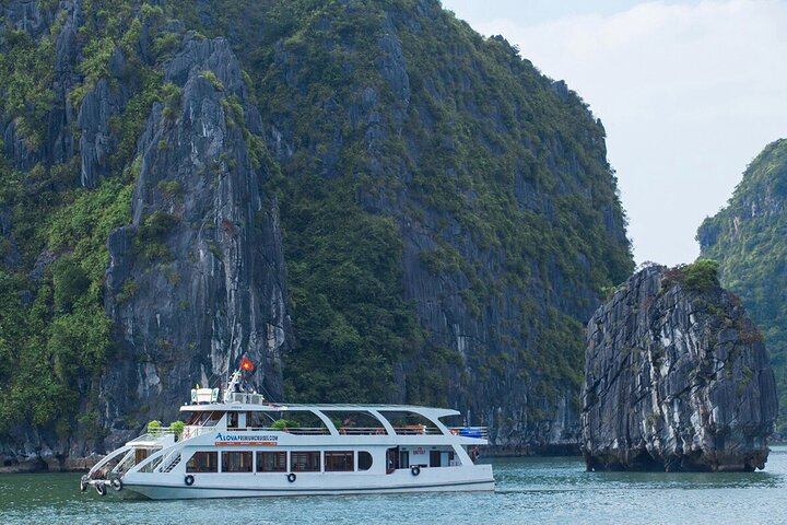 DELUXE Halong Cruise 1 Day Tour From Hanoi - Daily Operated 2023