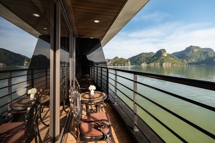 Luxury Diana Cruise 5-Star: Explore Ha Long Bay 2 Days 1 Night
