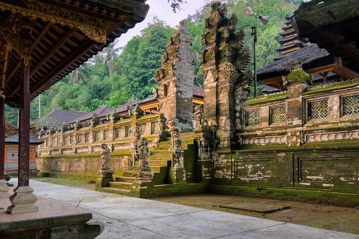 Discover Balinese Mystic & Death Ritual in Bali