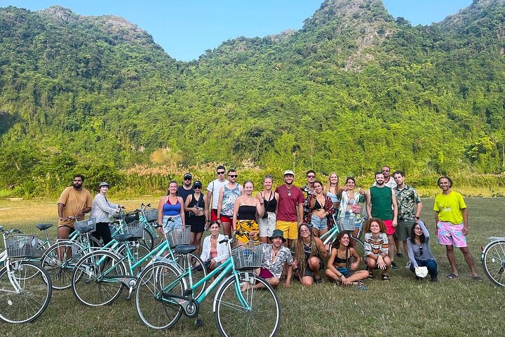 Discover Viet Hai Village by Bike & Kayak in Cat Ba Archipelago