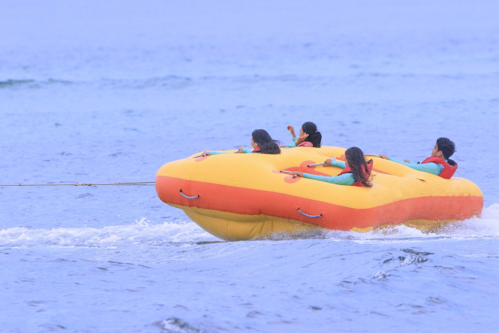 Donut Boat Ride in Tanjung Benoa Beach Bali with Transport