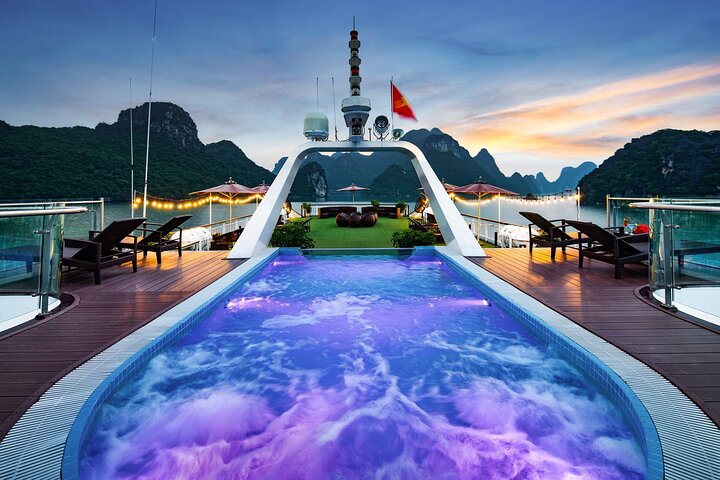 Luxury Dora Cruise 3 Days Explore Halong Bay Lan Ha Bay Private Balcony