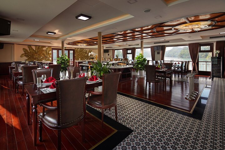 2 Day Halong Bay Sightseeing Luxury Tour with Dora Cruise