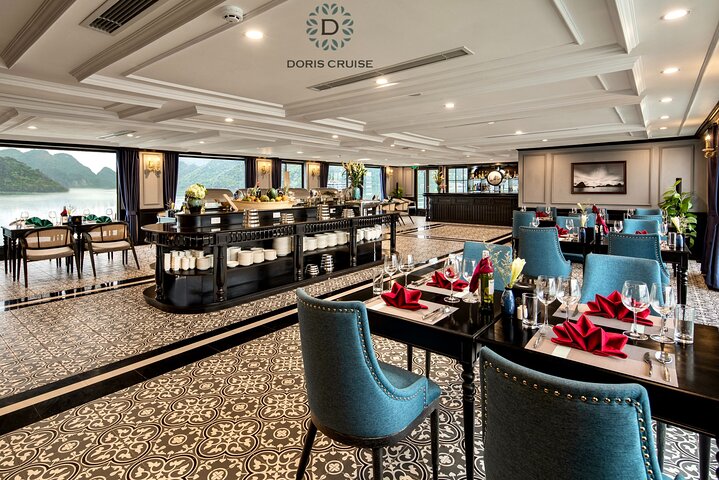 Doris Cruise - Luxury Overnight Cruise in Halong Bay & Lan Ha Bay (2D1N )