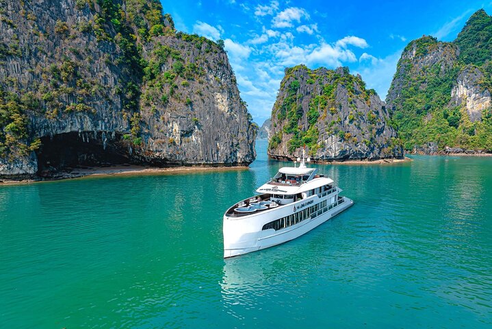 Exclusive Symphony Cruise Ha Long Bay Day Trip from Hanoi
