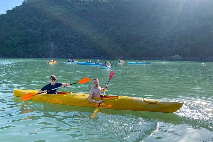 From Cat Ba: Luxury Sunset Cruise in Lan Ha Bay with kayaking