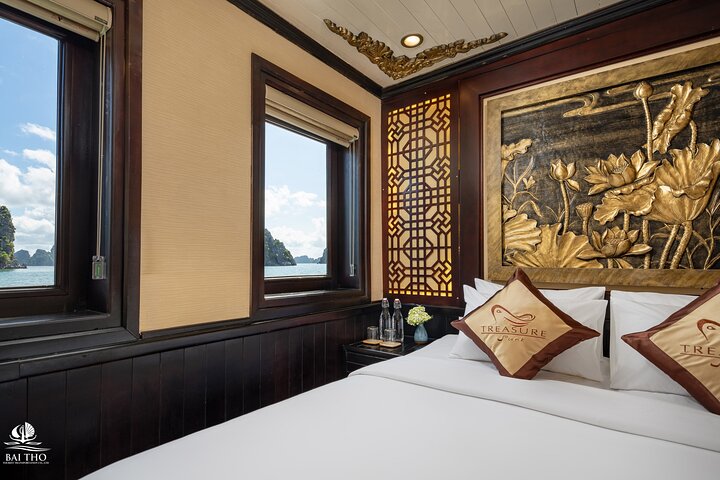 2-Day Treasure Junk Cruise Explore Hidden Gems of Bai Tu Long Bay