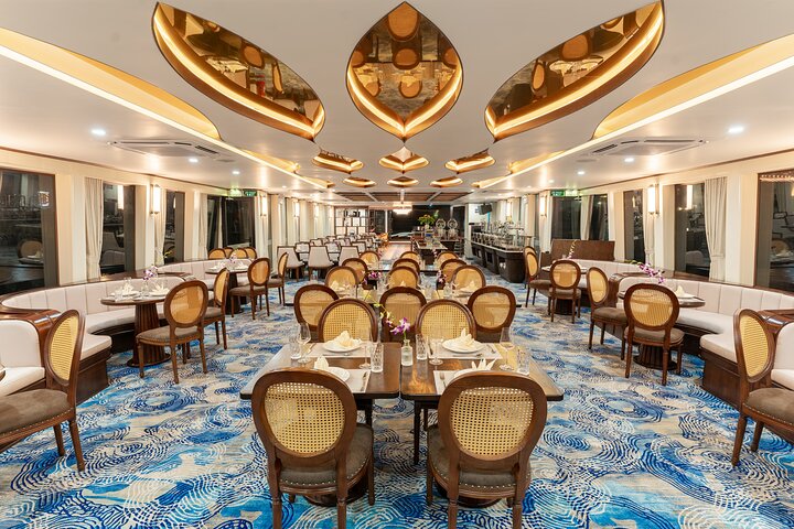 From Hanoi: Explore Halong Bay on Luxury Symphony 5-Star Cruise