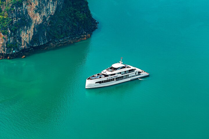 From Hanoi: Explore Halong Bay on Luxury Symphony 5-Star Cruise