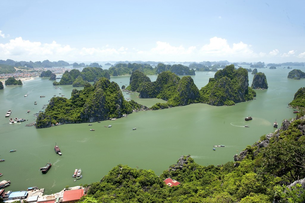 Hạ Long Bay