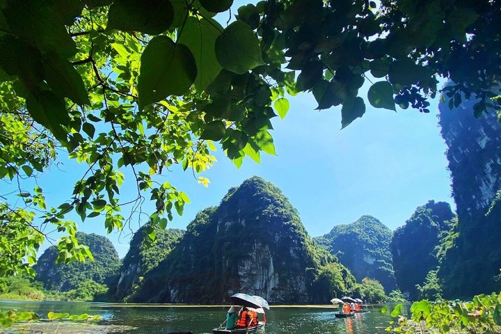 From Hanoi: Ninh Binh 1 Day Tour To Visit Bai Dinh & Trang An