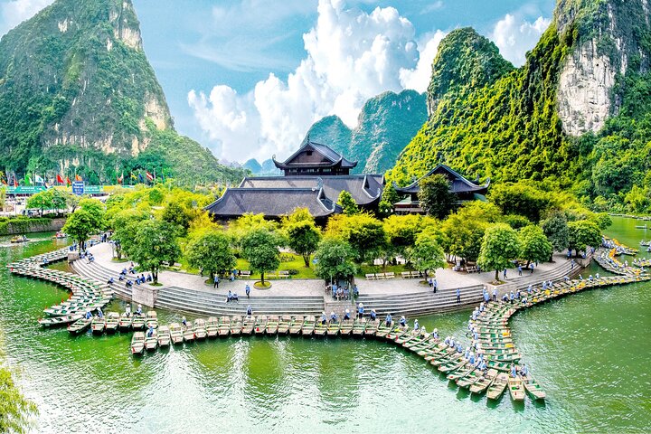 From Hanoi: Ninh Binh 1 Day Tour To Visit Bai Dinh & Trang An