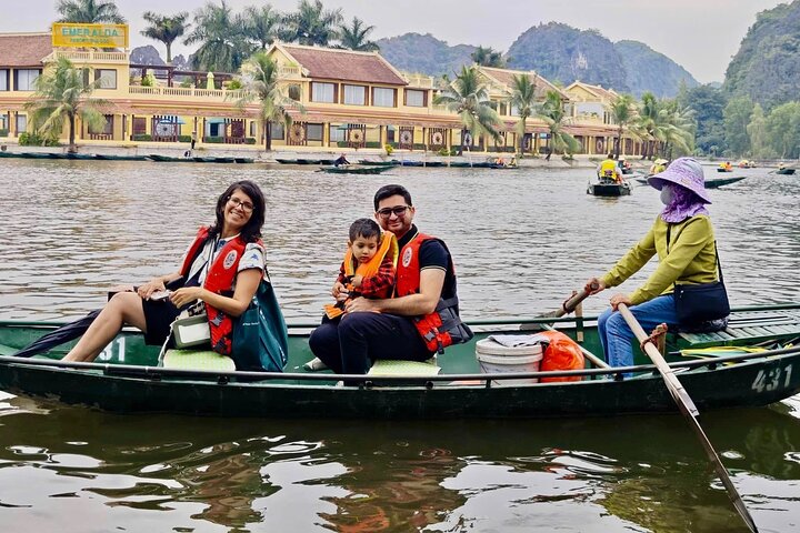 From Hanoi to Ninh Binh Full-Day Small Group of 9 Guided Tour