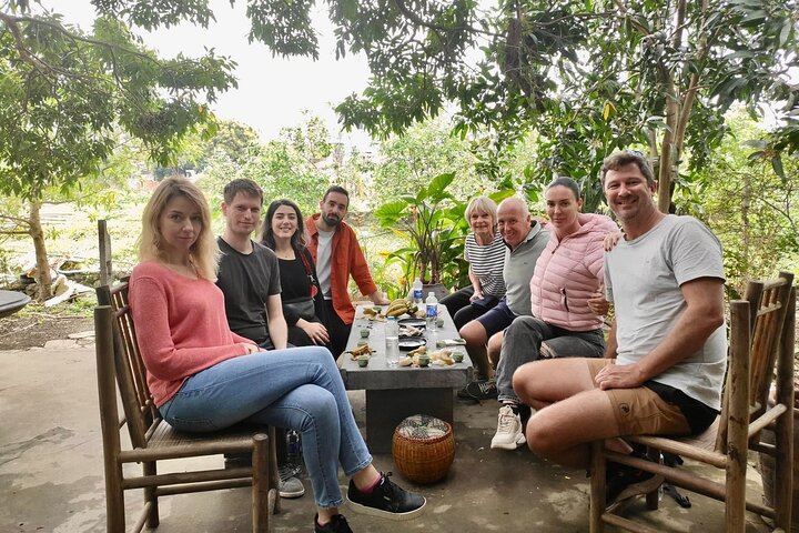 From Hanoi to Ninh Binh Full-Day Small Group of 9 Guided Tour