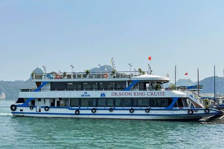 From Hanoi to Ninh Binh Tour and Ha Long Bay Cruise 2-Day Trip