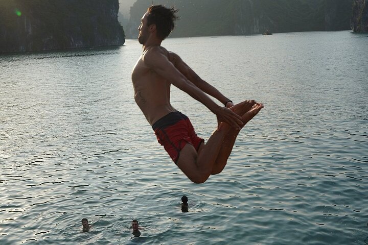 Full Day Boat Tour in Cat Ba Archipelago - Lan Ha Bay with Meals