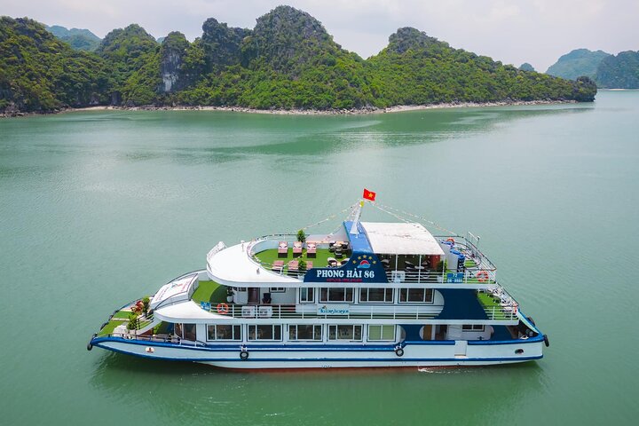 Full-Day Halong Bay Cruise with Caves, Island, Swimming& Kayaking
