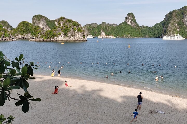 Full-Day Tour to Halong Titop island from Hanoi with Lunch