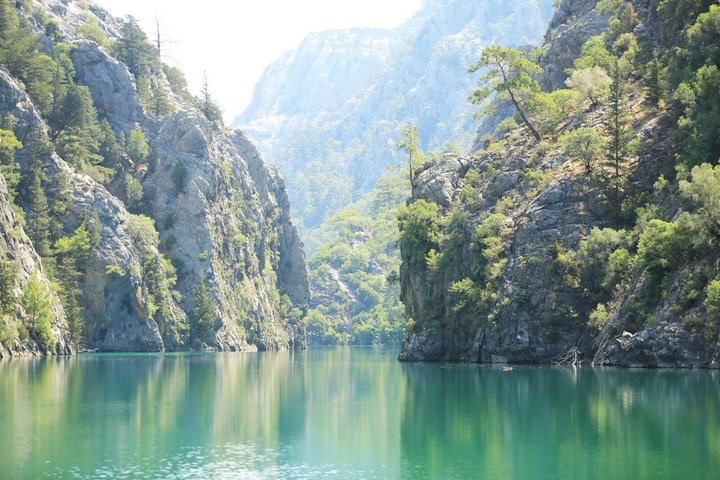 Green Canyon Boat and Green Lake Tour with Lunch and Soft Drinks