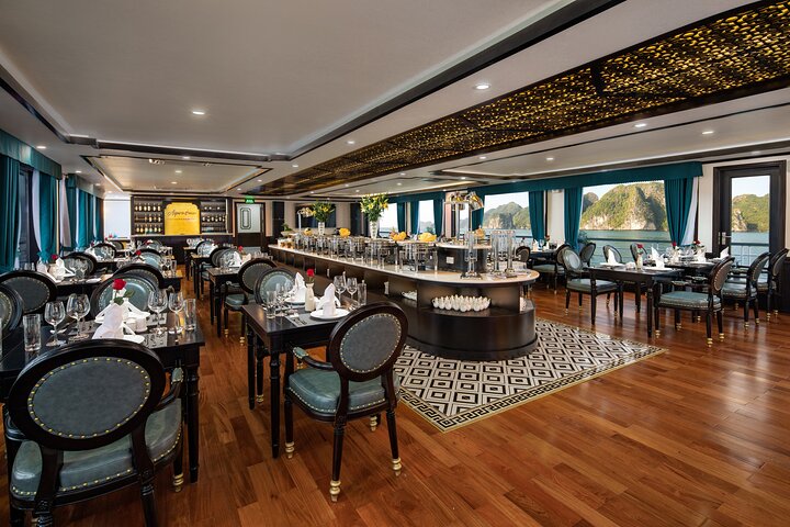 HaLong Bay - Lan Ha Bay with 5-Star Cruise & Balcony Cabin