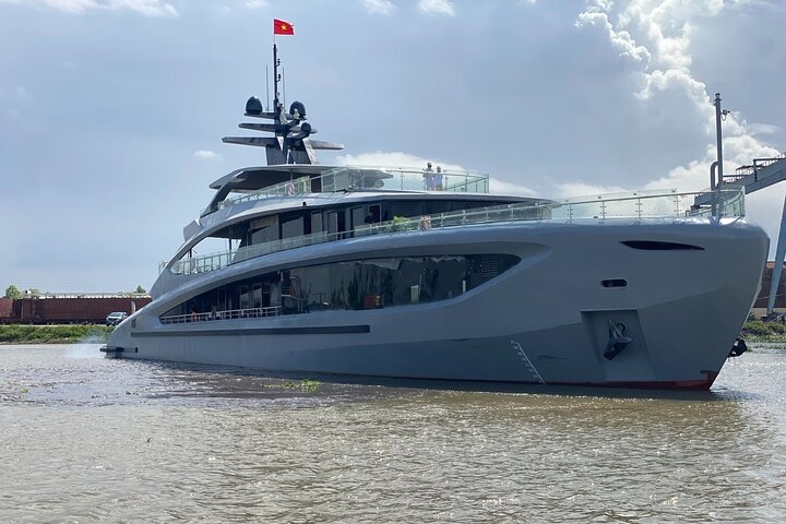 Taliya 5-Star Cruise: Best Halong Bay & Lan Ha Bay Scenic Tour
