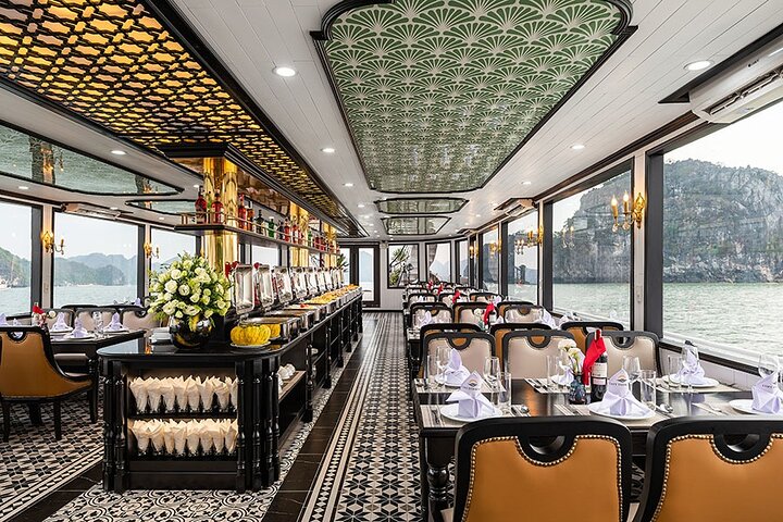 Sea Lion Halong: Premium 5-Star All-Inclusive Cruise from Hanoi