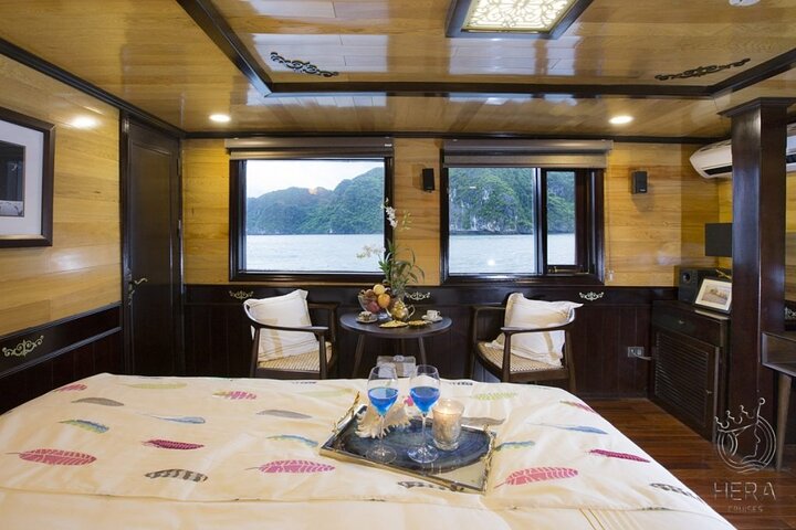 BEST SELLER - 2 Day/1 Night Boutique Cruise in Halong Bay