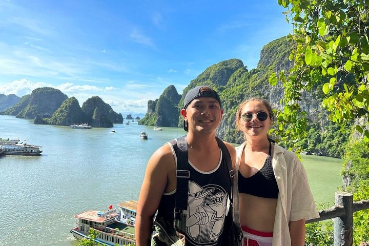 Ha Long Bay Premium Day Cruise with Cave, Island, and Buffet
