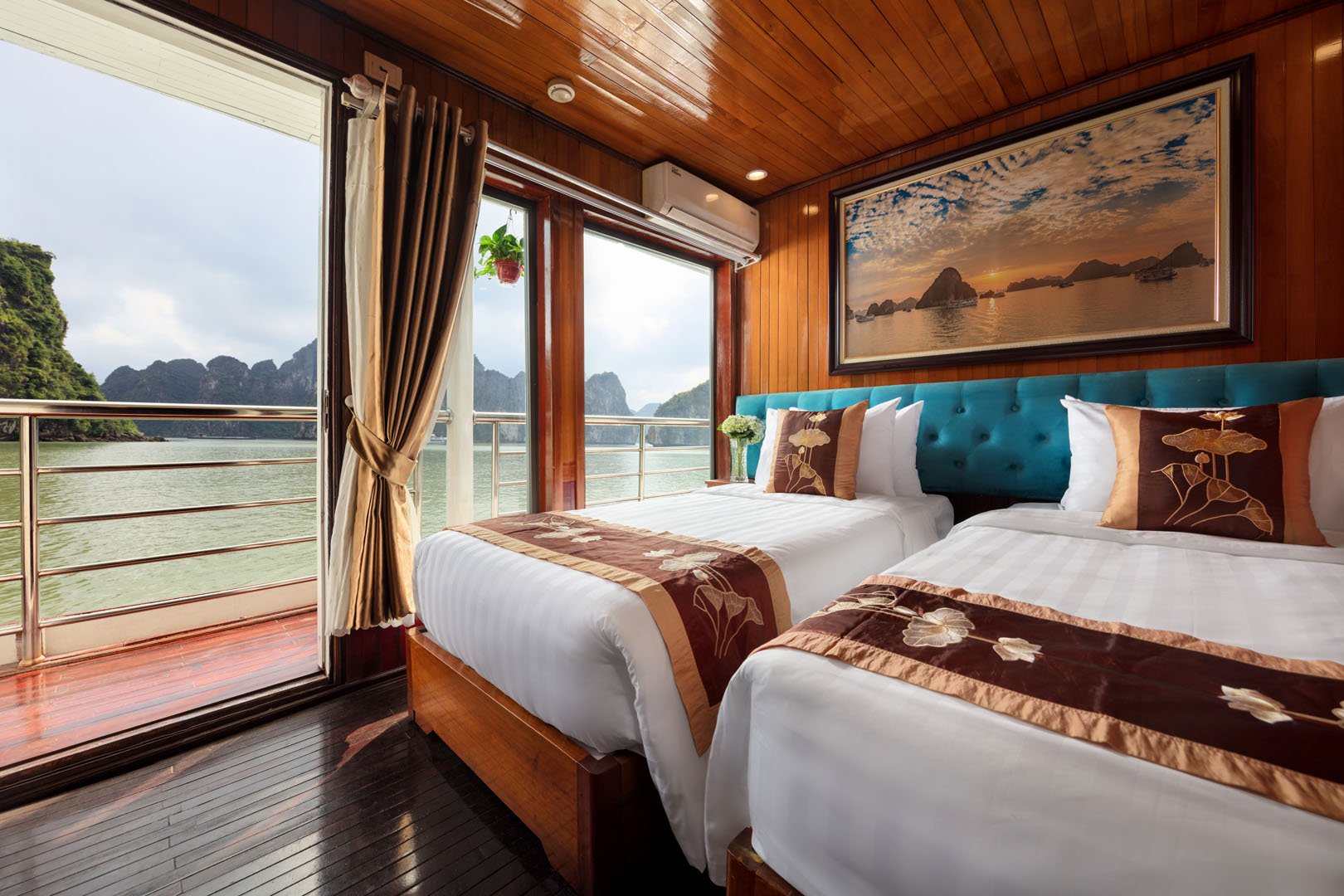 Halong_Bay_2_Days_1_Night