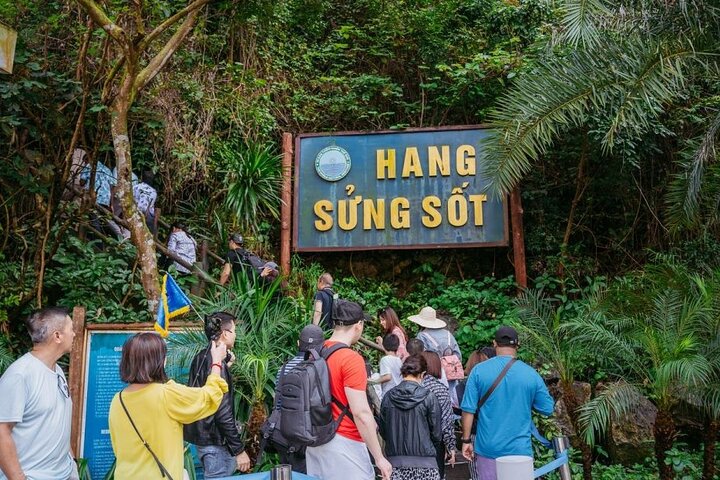 Halong Bay Day Tour with Express Bus, Amazing Cave, Titop Island