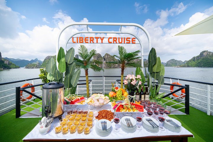 Halong Bay Day Trip Liberty 4 Star Cruise Cave and Kayaking