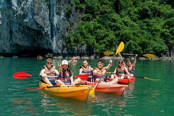 Halong Bay Luxury Day Cruise 5 Star with Buffet Lunch