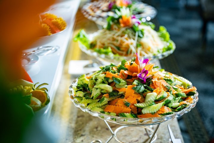 Halong Bay Luxury Day Cruise 5 Star with Buffet Lunch