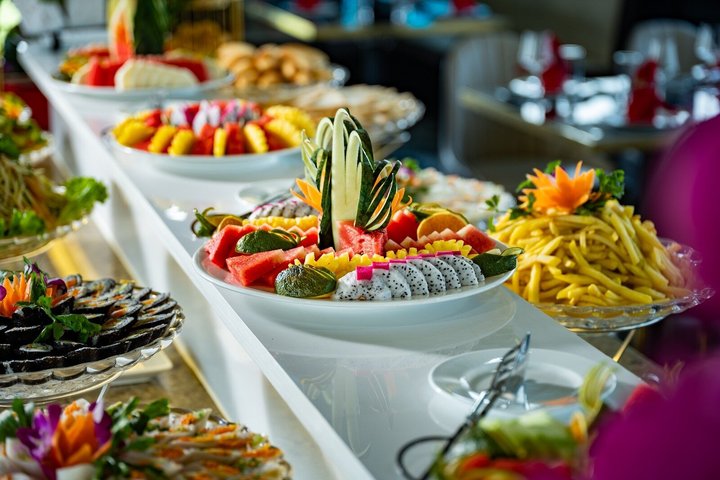 Halong Bay Luxury Day Cruise 5 Star with Buffet Lunch