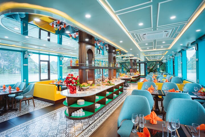 Halong Bay: 1-Day Apollo Luxury Cruise, Buffet & Sunset Party