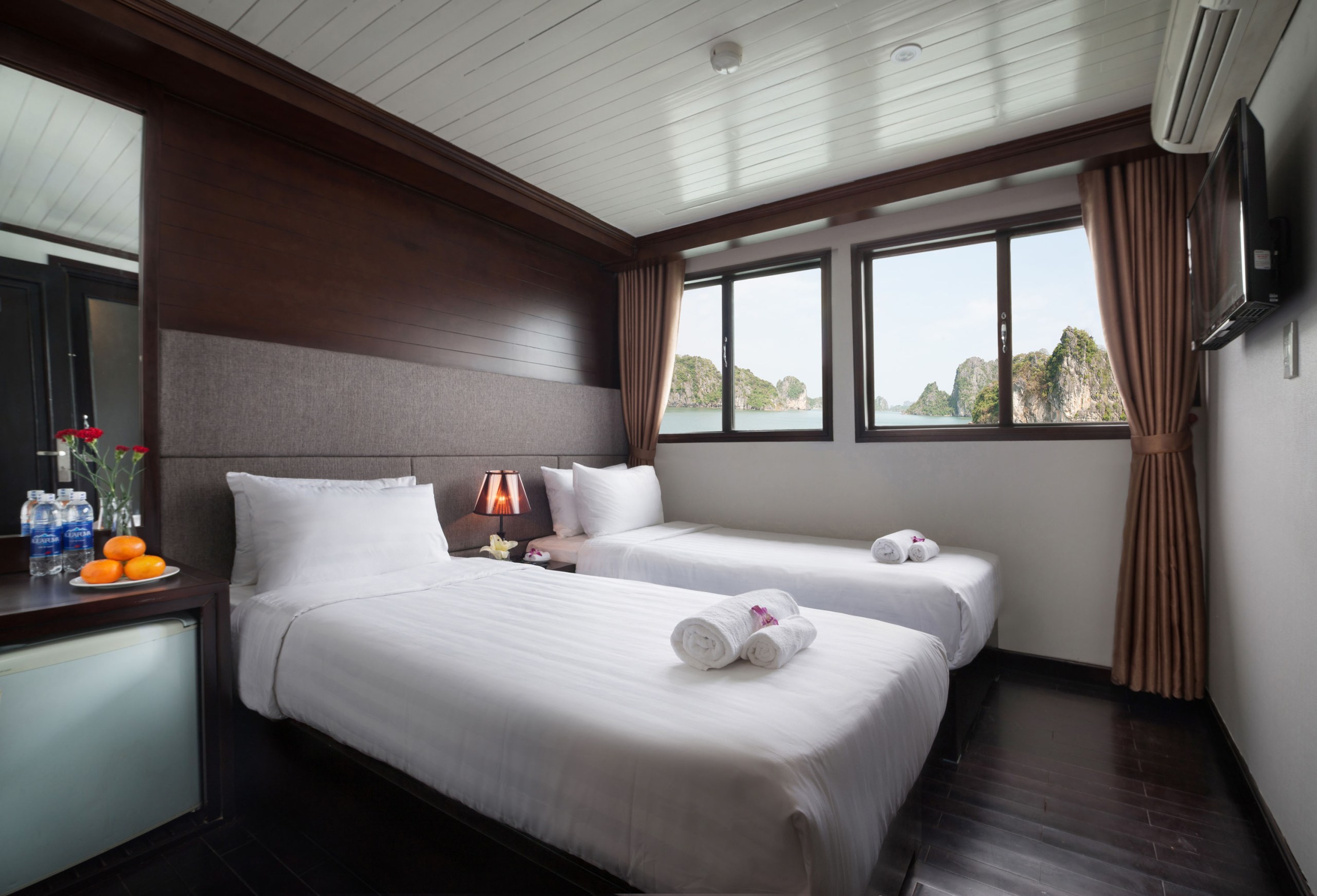 Halong_Bay_Mid_Range_Overnight_Cruise