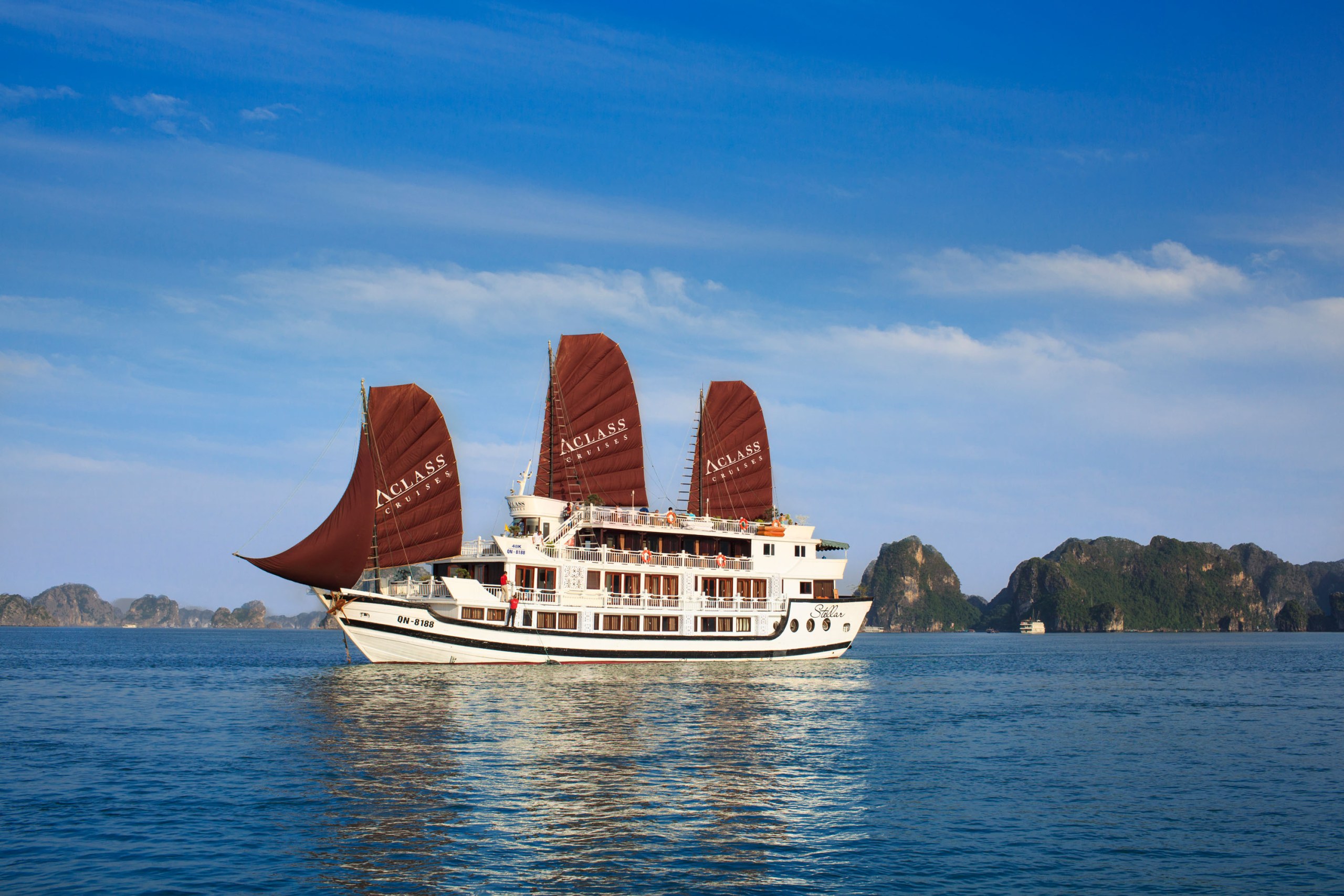 Halong_Bay_Mid_Range_Overnight_Cruise