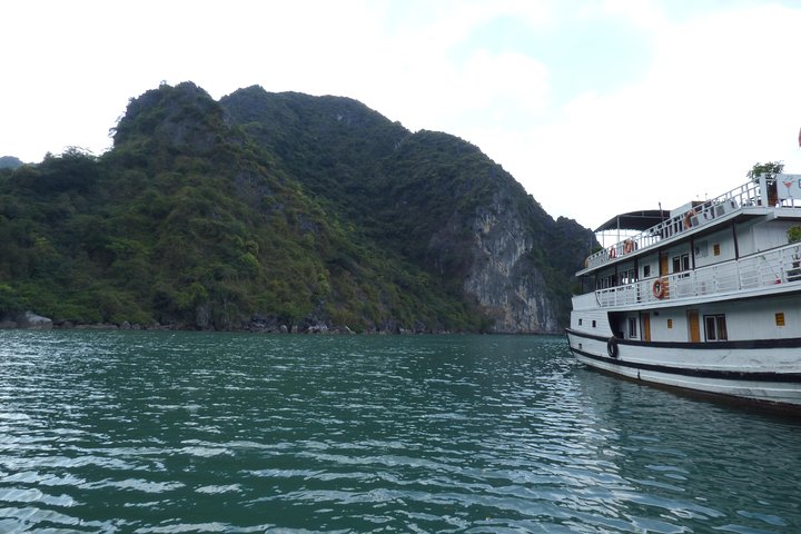 swimming in the ha long bay