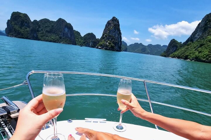 Halong Bay - Sunset Tour, Luxury Private Yacht From Tuan