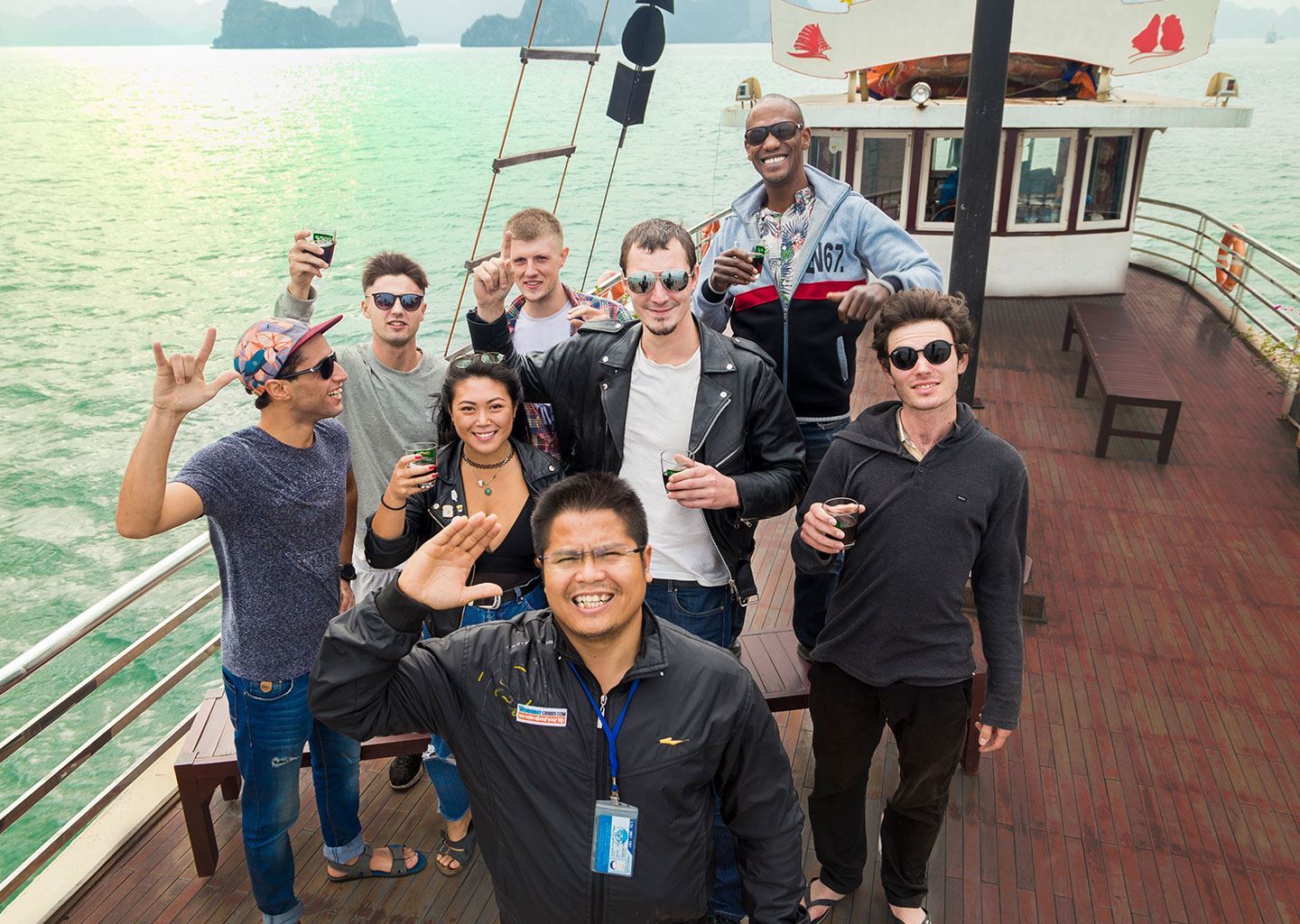 Halong_One_Day_Cruise_Tour