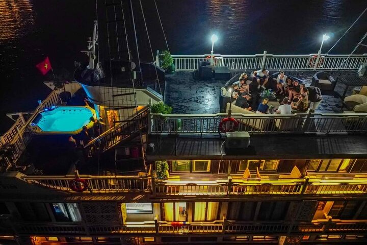 Halong Party Cruise & Seaview Bungalow 3 Days from Hanoi