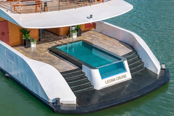 Hanoi: Leona 5-Star Luxury Cruise Explore the Best of Ha Long Bay