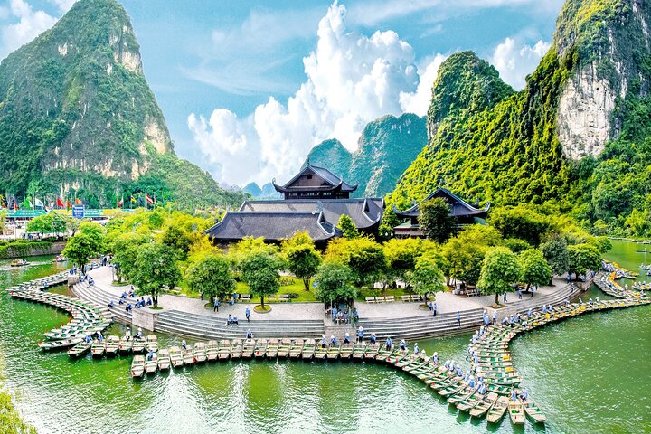 Ninh Binh Private Tours : Bai Dinh Trang An Mua Cave 1 Day Tour from Hanoi