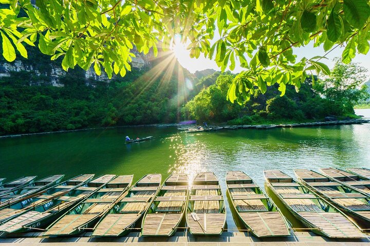Ninh Binh Private Tours : Bai Dinh Trang An Mua Cave 1 Day Tour from Hanoi
