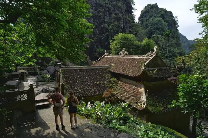 Hanoi: Private Ninh Binh Day Trip, Trang An, Bich Dong, Mua Caves