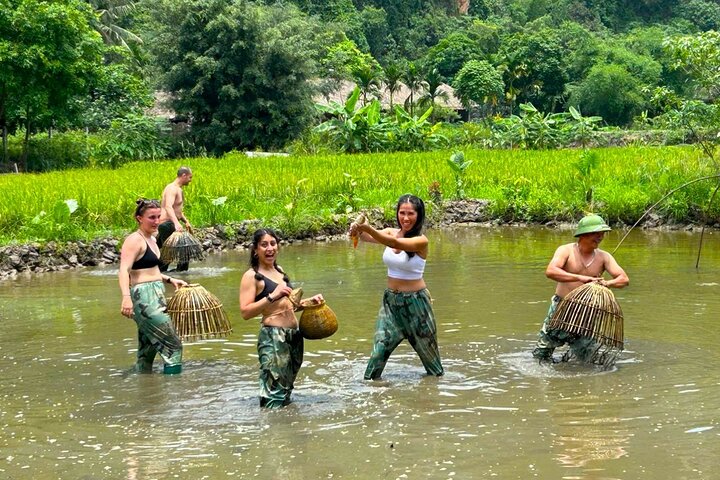 Hanoi to Ninh Binh: Scenic Motorbike Adventure to Hidden Gems