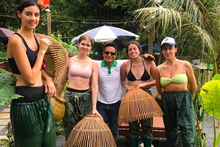 Hanoi to Ninh Binh: Scenic Motorbike Adventure to Hidden Gems