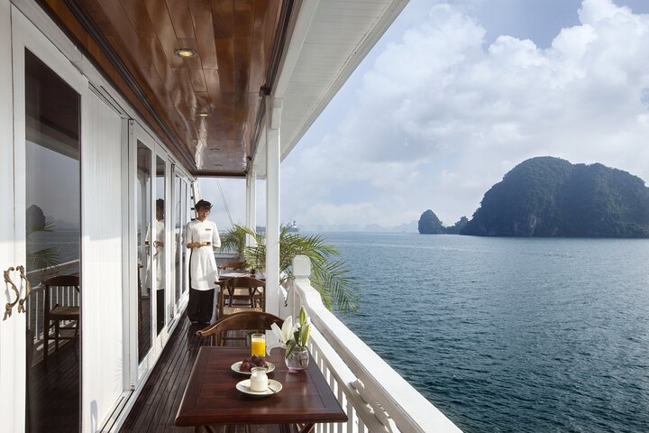 Hera Classic Cruise 2 Days 1 Night Halong Bay With BALCONY CABINS
