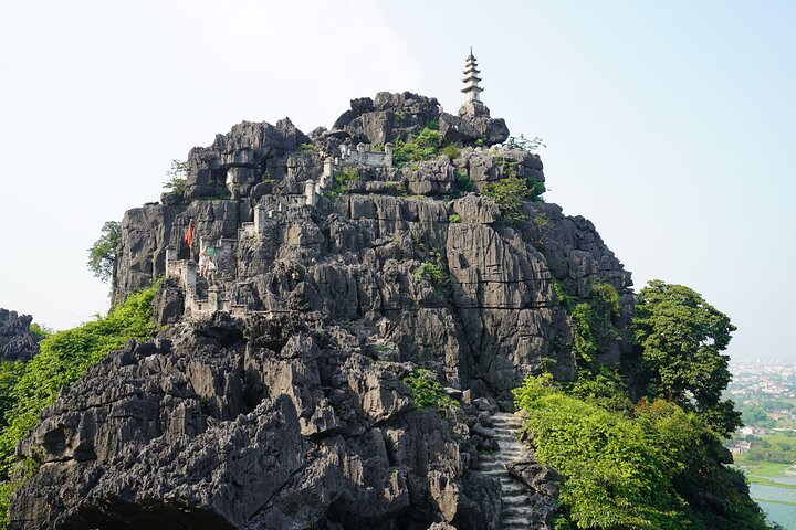 Hoa Lu Tam Coc Mua Cave Bich Dong Cycling Small Group of 12