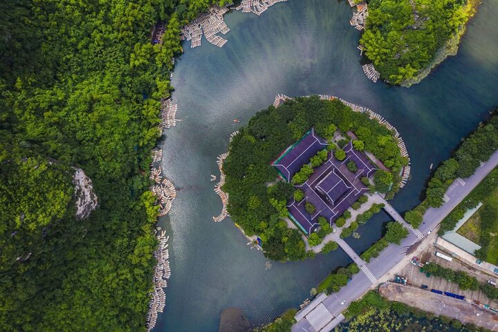 Ninh Binh Luxury 1 Day Tour with Small Group of 12 from Hanoi
